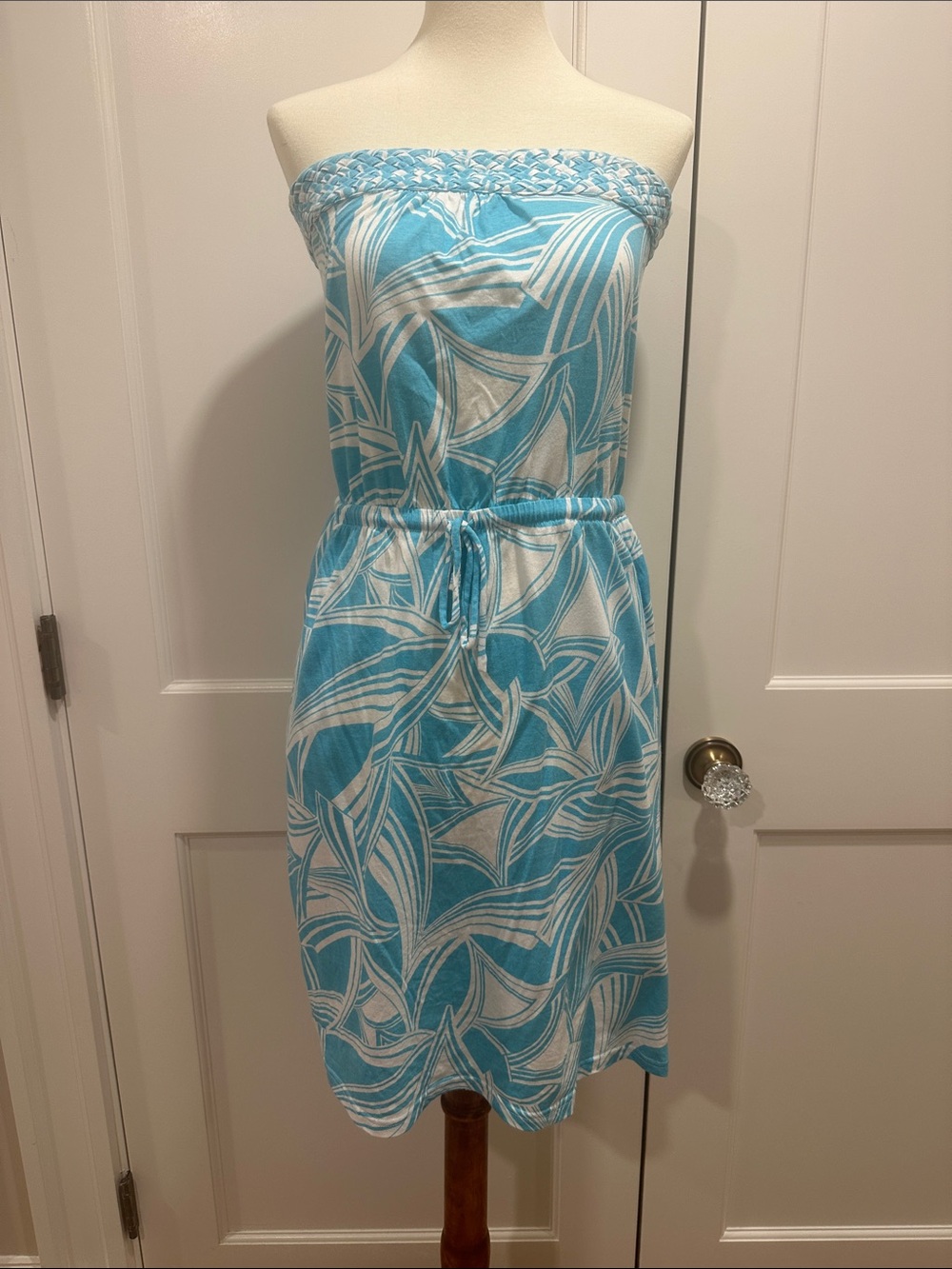 Banana Republic Strapless Blue & White Printed Sundress with pockets